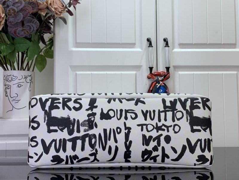 LV Shopping Bags